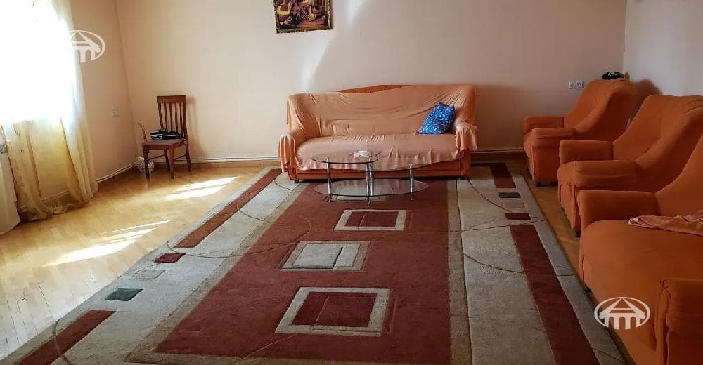 Բնակարան · 3 սեն. · 113 մ² · Կենտրոն