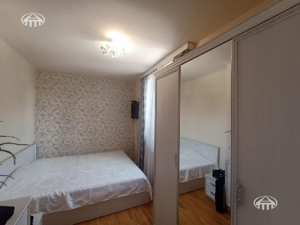 Квартира · 4 комн. · 86 м² · Арабкир