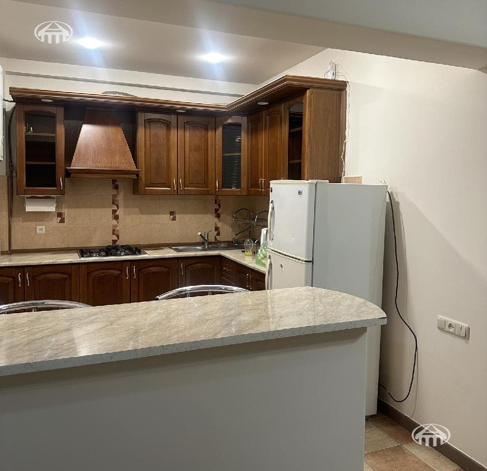 Квартира · 1 комн. · 41 м² · Кентрон