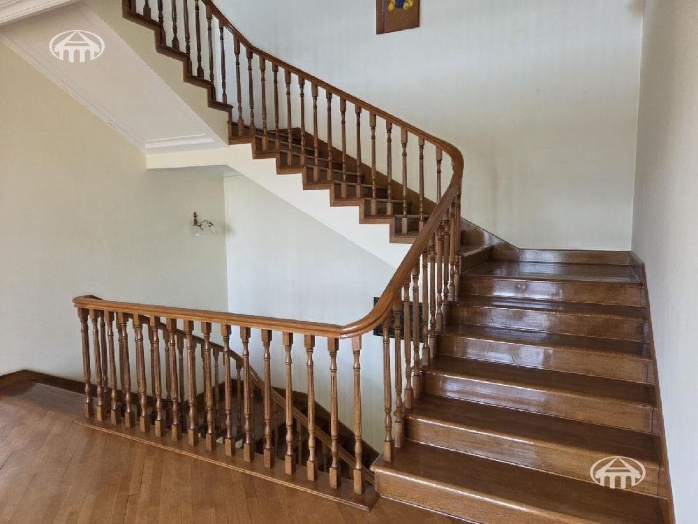 Дом · 6 комн. · 540 м² · Арабкир