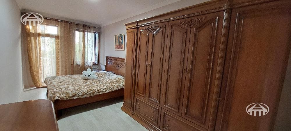 Дом · 6 комн. · 340 м² · Канакер-Зейтун