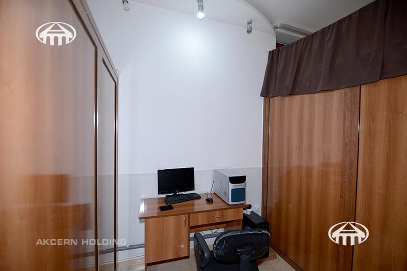 Retail · 155 m² · Arabkir