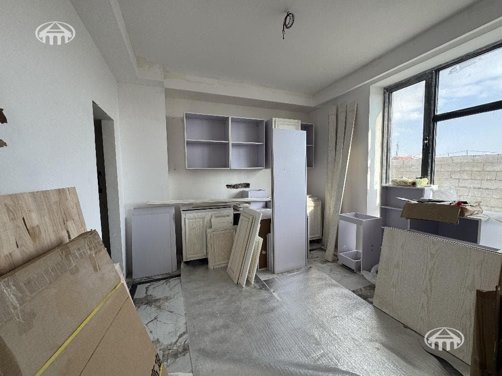 Առանձնատուն · 5 սեն. · 293 մ² · Ջրվեժ