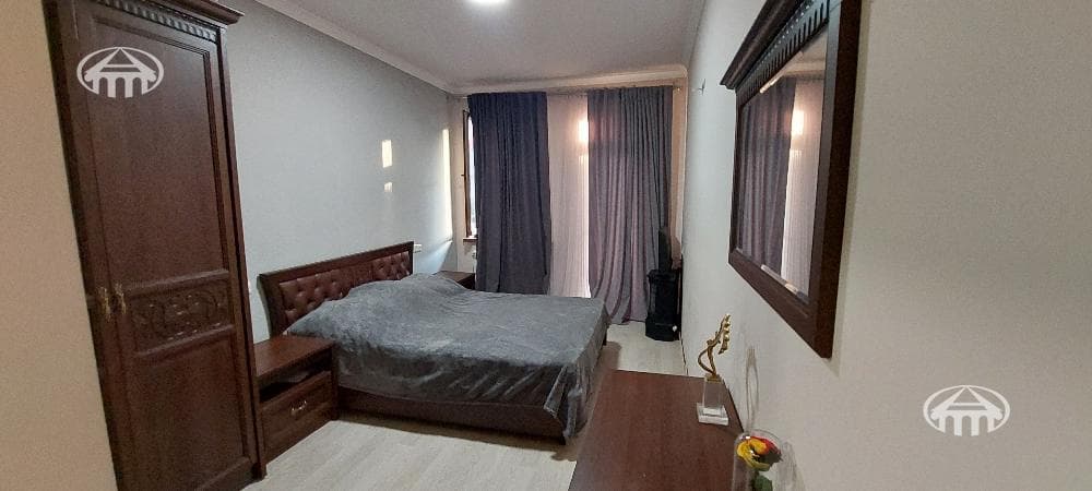 Дом · 6 комн. · 340 м² · Канакер-Зейтун