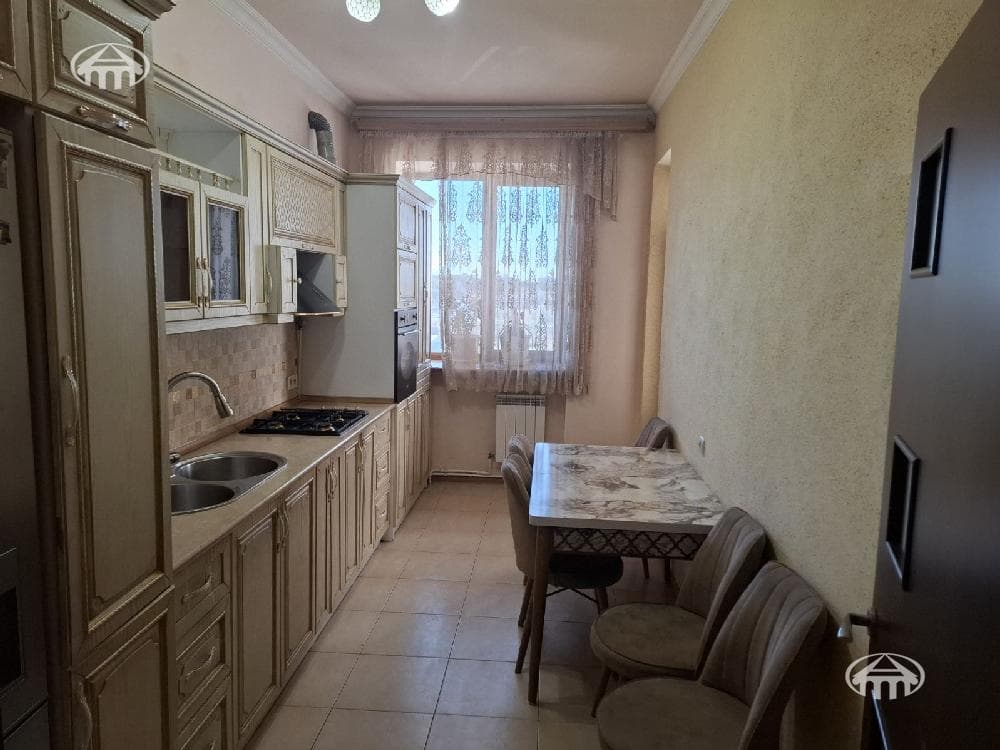 Apartment · 3 rooms · 94 m² · Kanaker-Zeytun