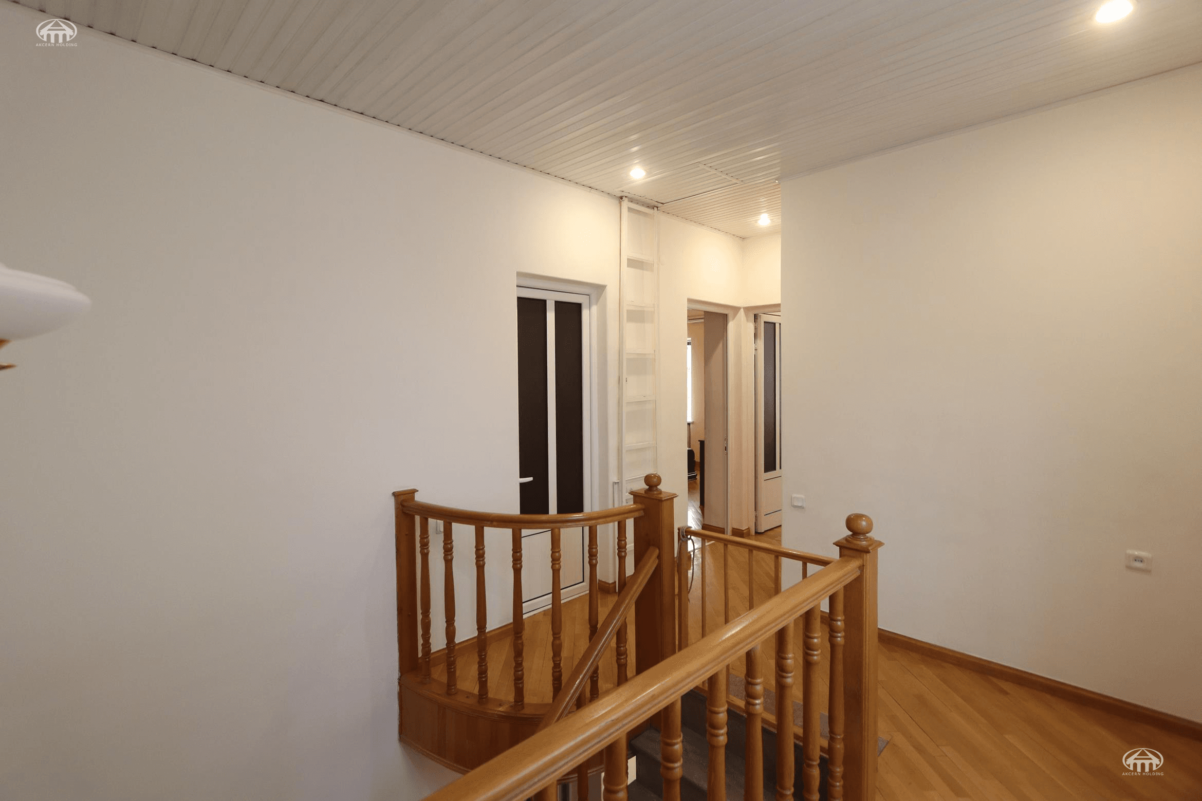 Дом · 4 комн. · 180 м² · Арабкир