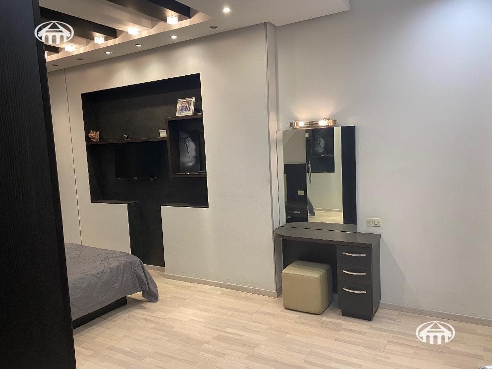 Квартира · 4 комн. · 162 м² · Арабкир