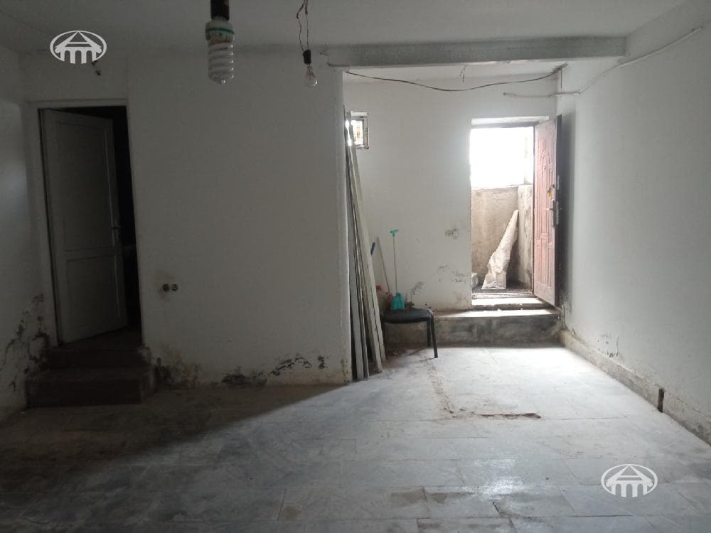 Ռեստորան · 69 մ² · Կենտրոն