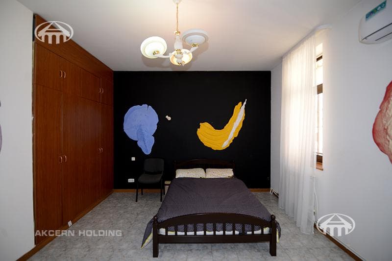 Особняк · 6 комн. · 480 м² · Аджапняк