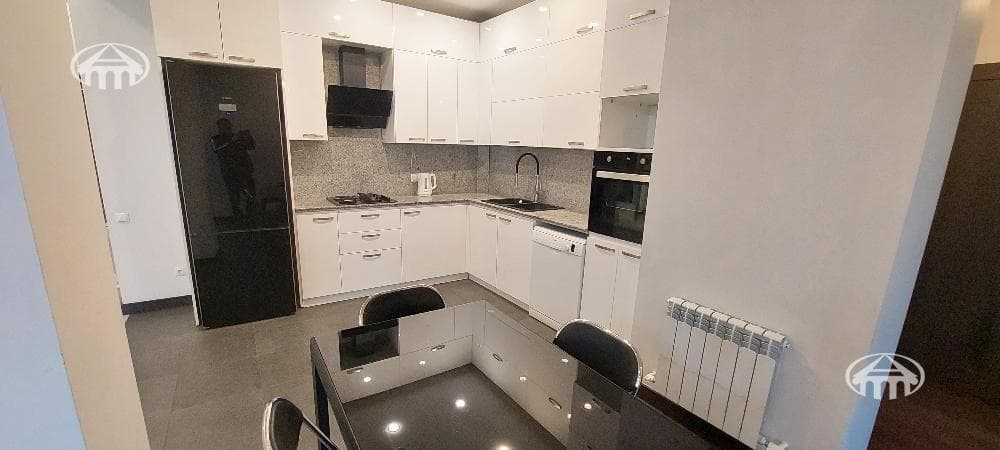 Բնակարան · 3 սեն. · 92 մ² · Արաբկիր