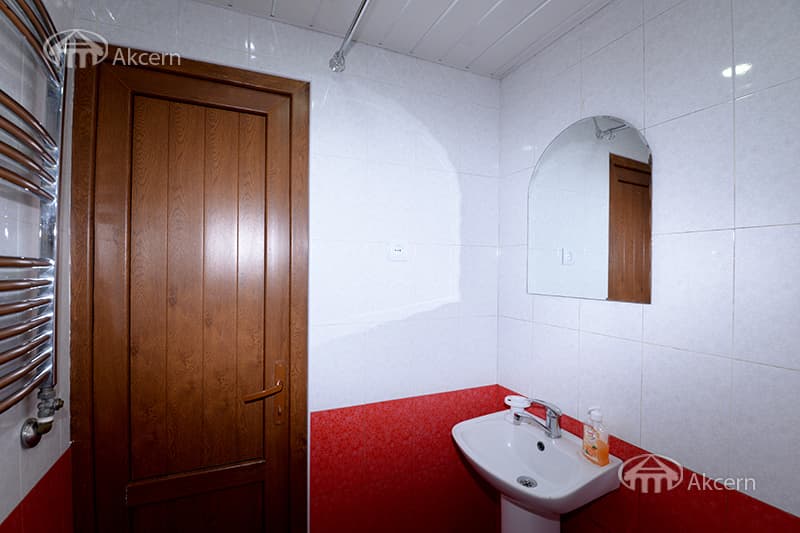 Apartment · 2 rooms · 55 m² · Kentron