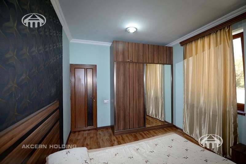 Առանձնատուն · 5 սեն. · 170 մ² · Աջափնյակ