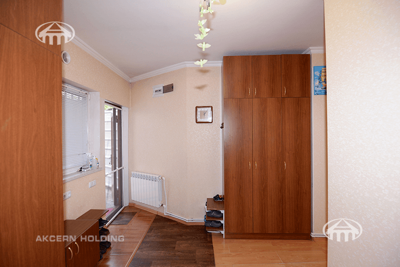Дом · 5 комн. · 175 м² · Кентрон
