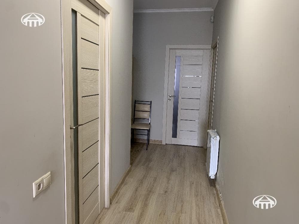 Дом · 8 комн. · 401 м² · Арабкир