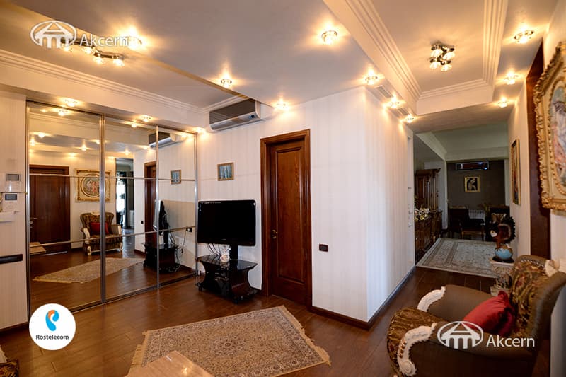 Квартира · 4 комн. · 190 м² · Арабкир