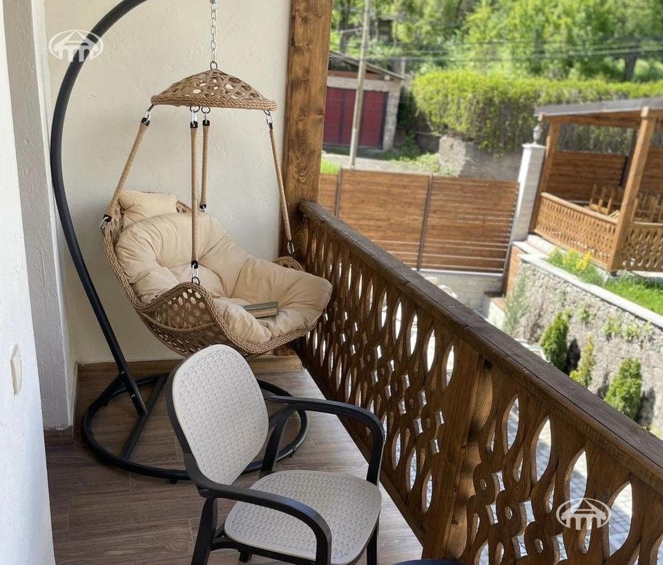 Hotel · 9 rooms · 234 m² · Dilijan