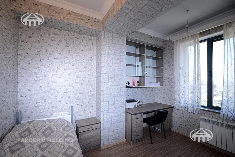 Apartment · 4 rooms · 158 m² · Arabkir