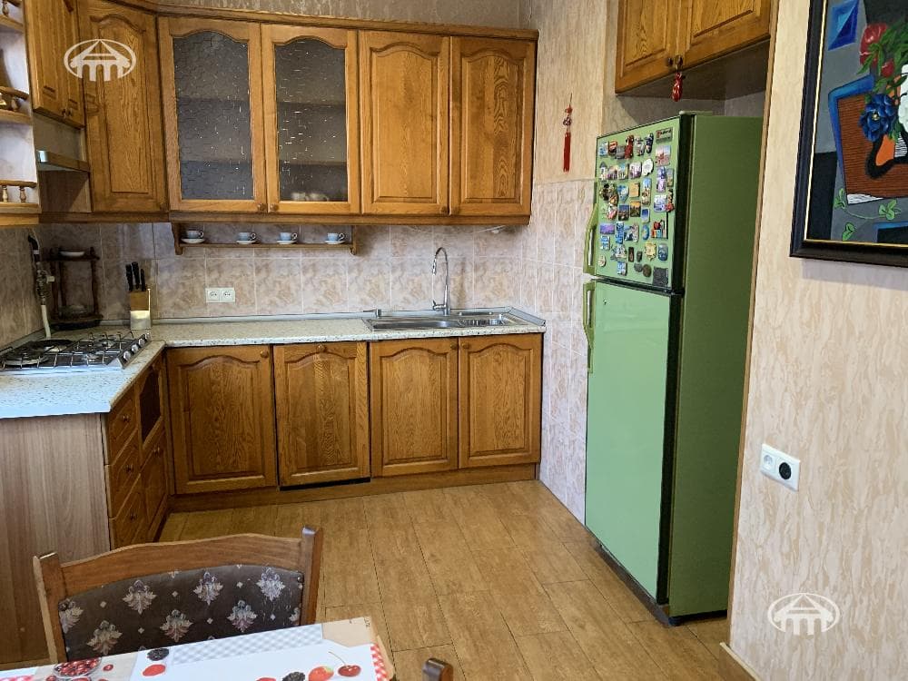 Квартира · 3 комн. · 80 м² · Кентрон
