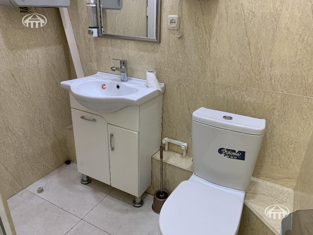 Отель · 9 комн. · 539 м² · Шенгавит