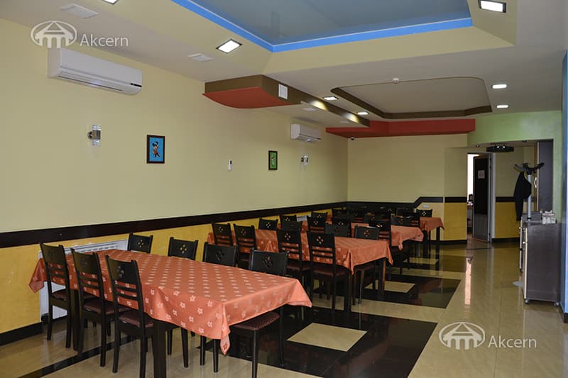 Ресторан · 778 м² · Давташен
