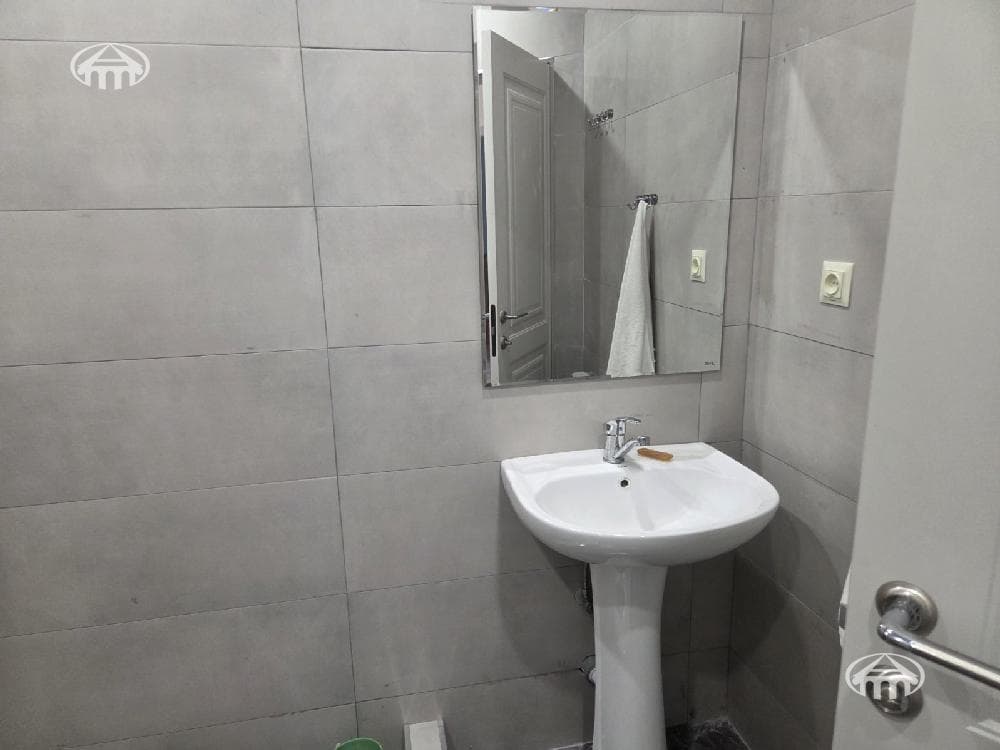 Apartment · 3 rooms · 84 m² · Kentron — photo 16 / 16