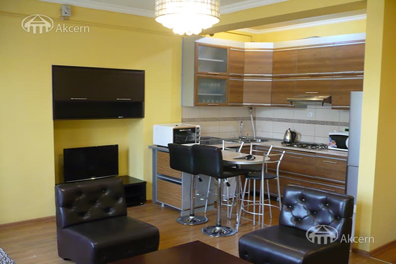 Apartment · 3 rooms · 63 m² · Kentron
