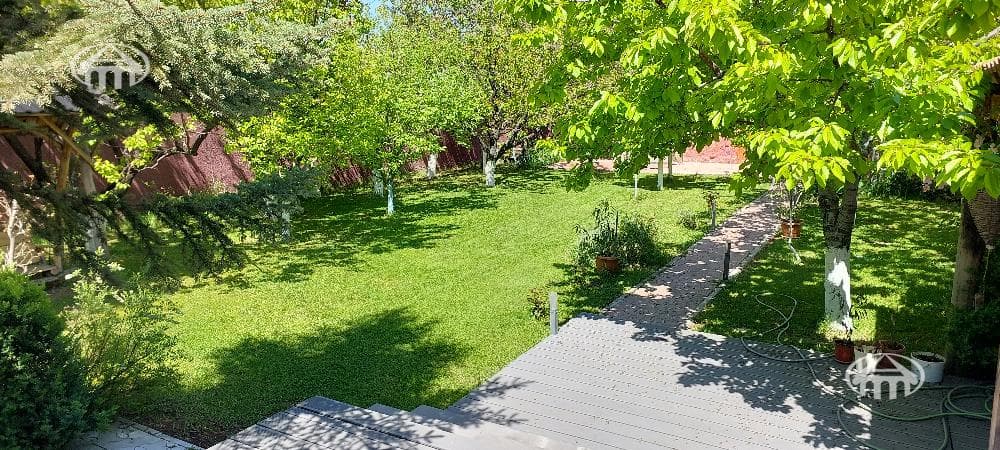 Особняк · 6 комн. · 320 м² · Птгни