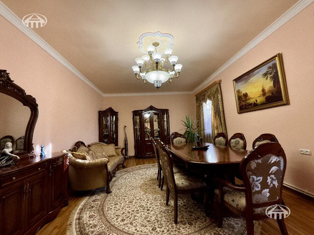 Առանձնատուն · 6 սեն. · 232 մ² · Նորք-Մարաշ