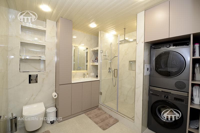 Apartment · 3 rooms · 91 m² · Kentron