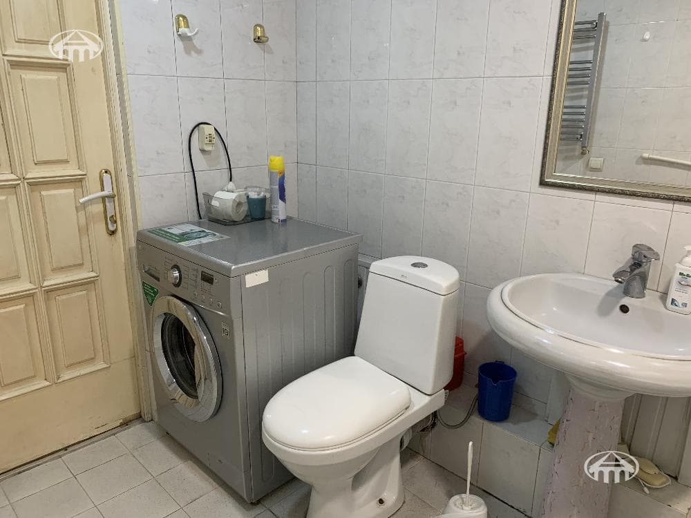 Квартира · 2 комн. · 91 м² · Кентрон