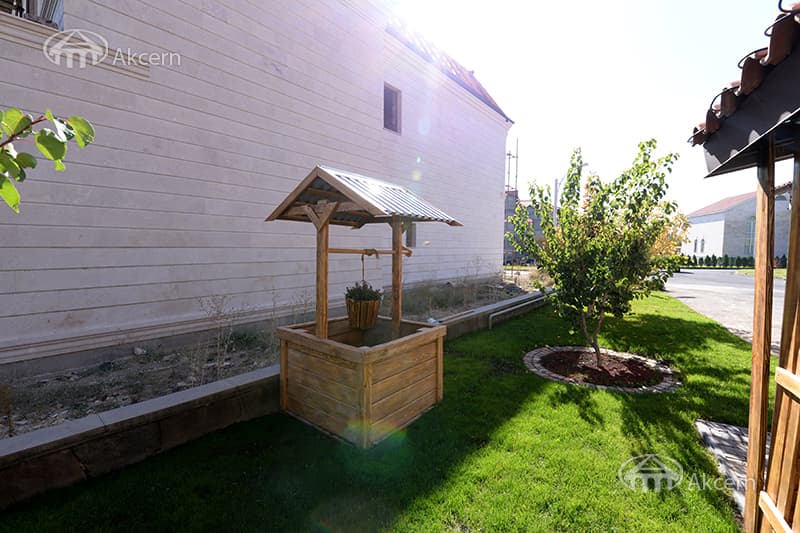 Mansion · 5 rooms · 1,014 m² · Vahagni