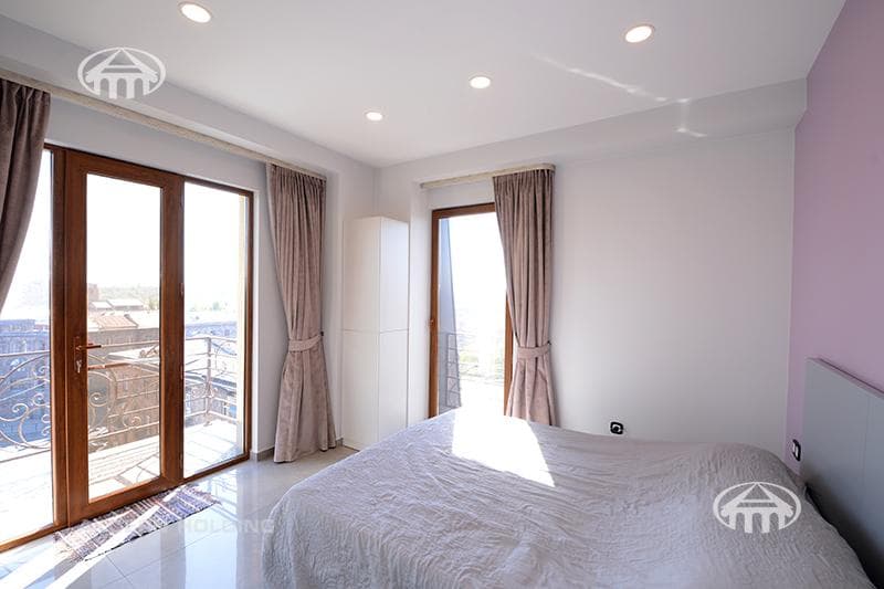 Квартира · 4 комн. · 122 м² · Арабкир