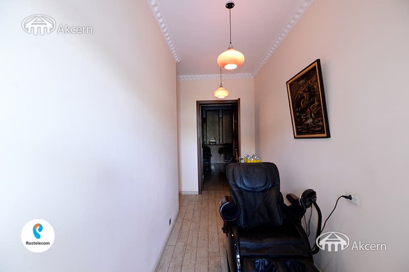 Дом · 8 комн. · 468 м² · Малатия-Себастия