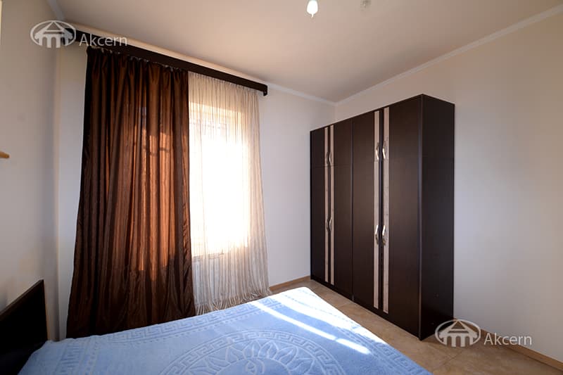 Office · 335 m² · Kentron
