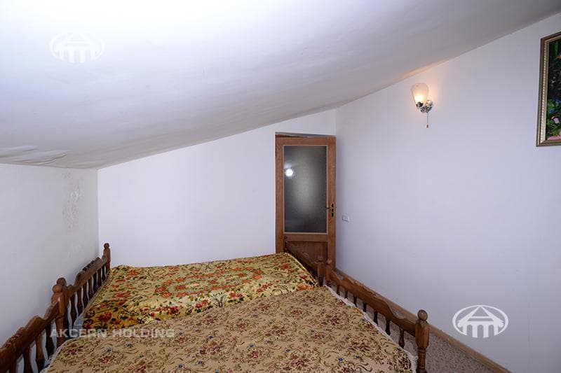Առանձնատուն · 6 սեն. · 292 մ² · Ձորաղբյուր — Լուսանկար 33 / 79