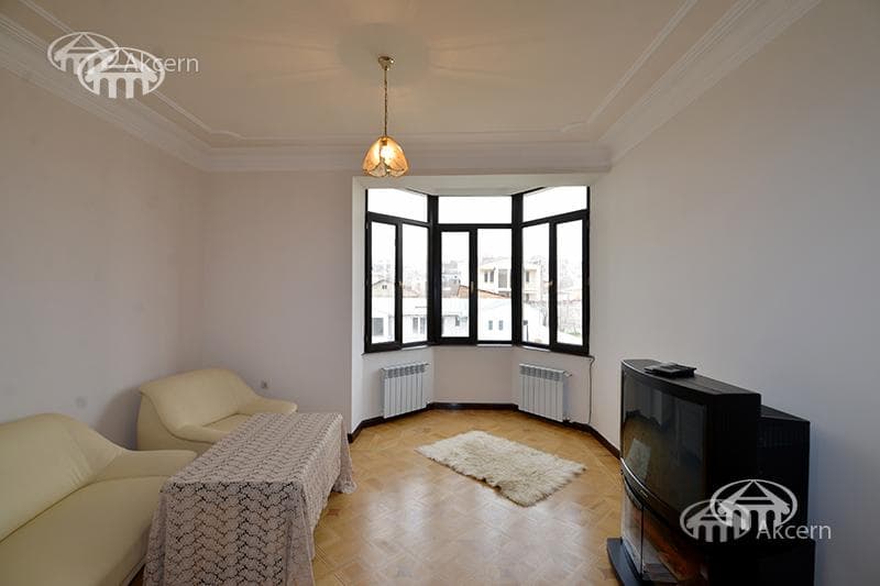 Особняк · 5 комн. · 740 м² · с. Ариндж