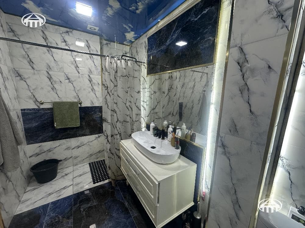 Apartment · 4 rooms · 101 m² · Kanaker-Zeytun