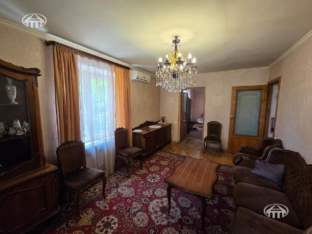 Квартира · 3 комн. · 75 м² · Кентрон