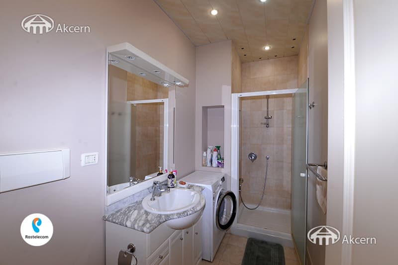 Квартира · 3 комн. · 132 м² · Кентрон