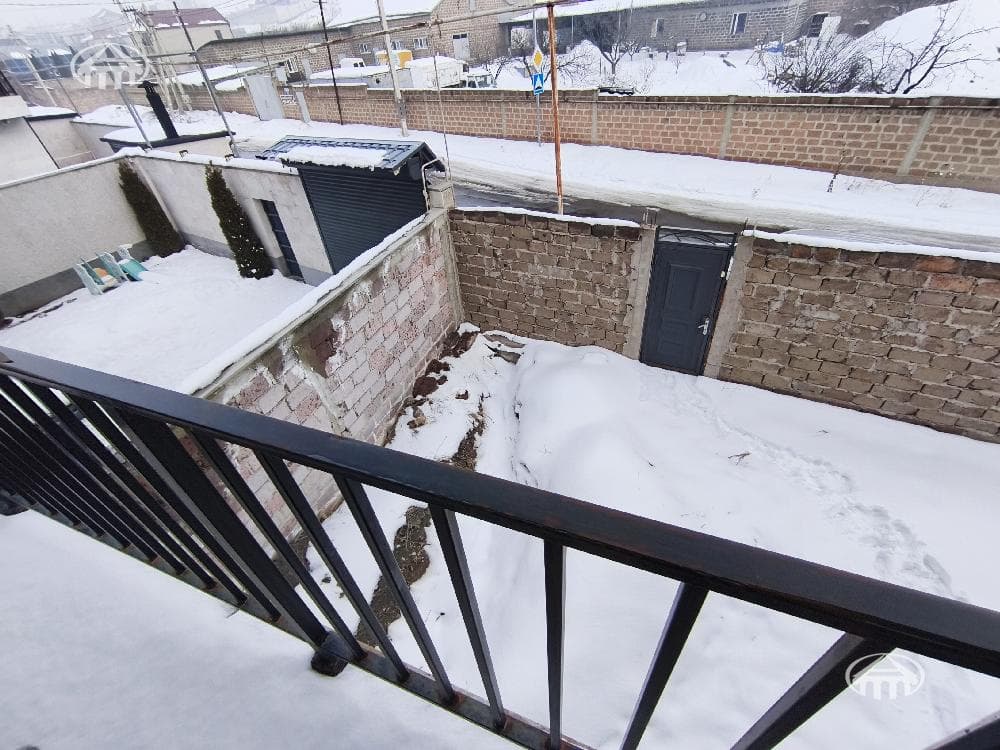 Առանձնատուն · 5 սեն. · 171 մ² · գ․ Առինջ