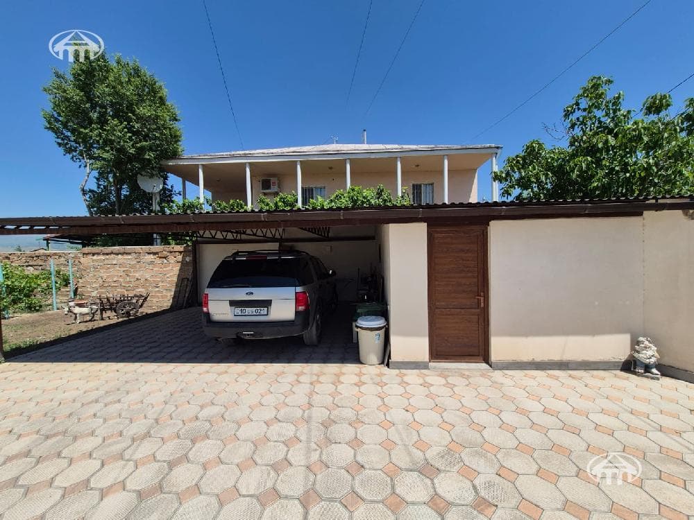 Mansion · 4 rooms · 111 m² · Ashtarak