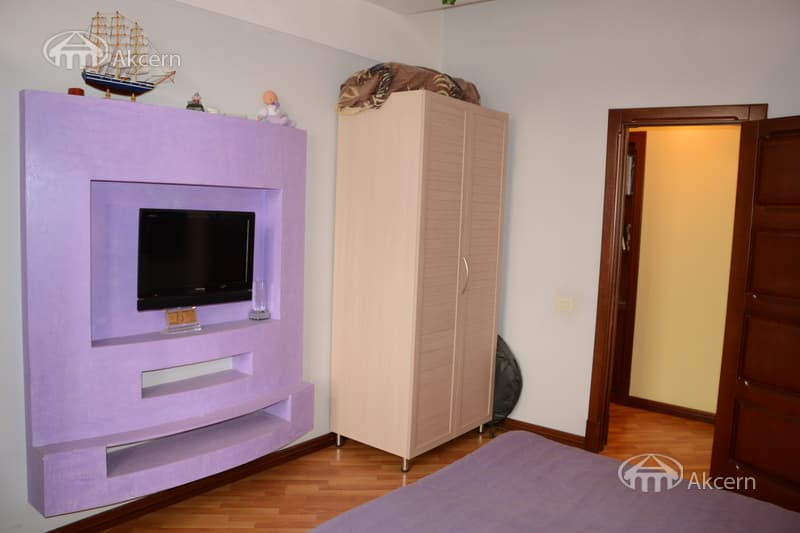 Квартира · 4 комн. · 146 м² · Арабкир