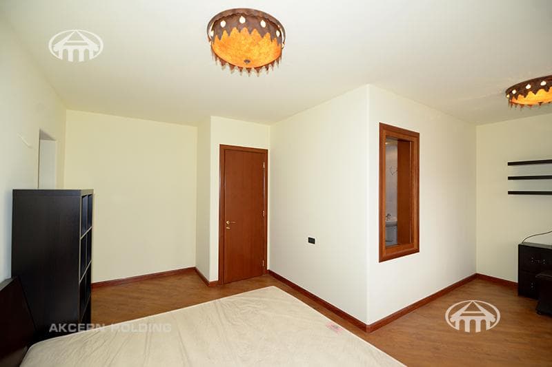 Country house · 4 rooms · 289.5 m² · Dzoraghbyur
