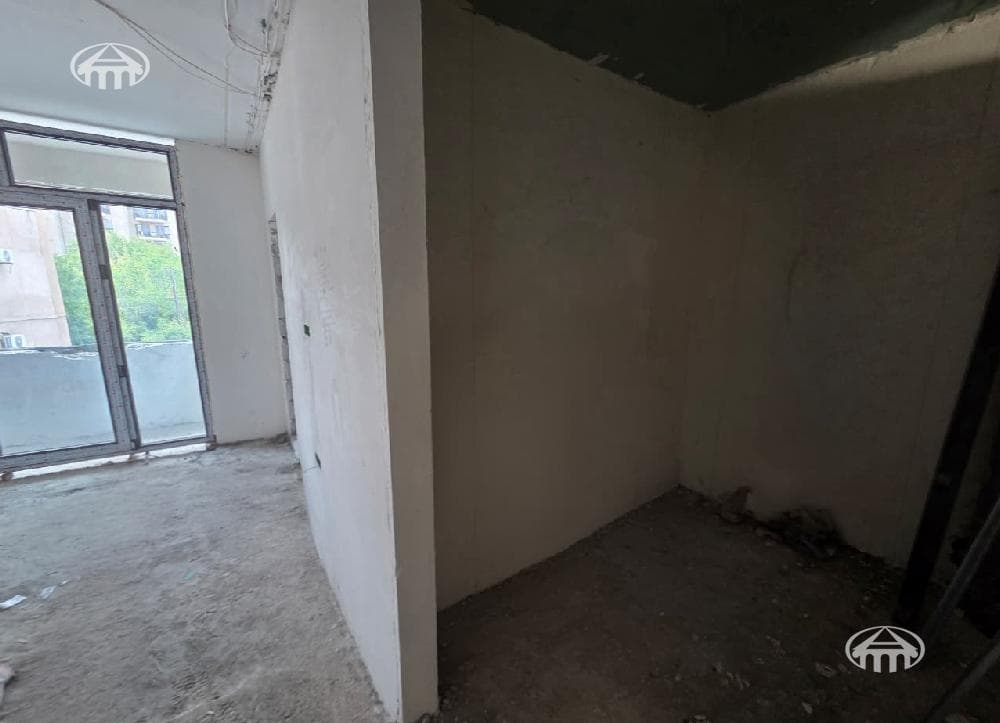 Apartment · 2 rooms · 42 m² · Kentron — photo 4 / 11