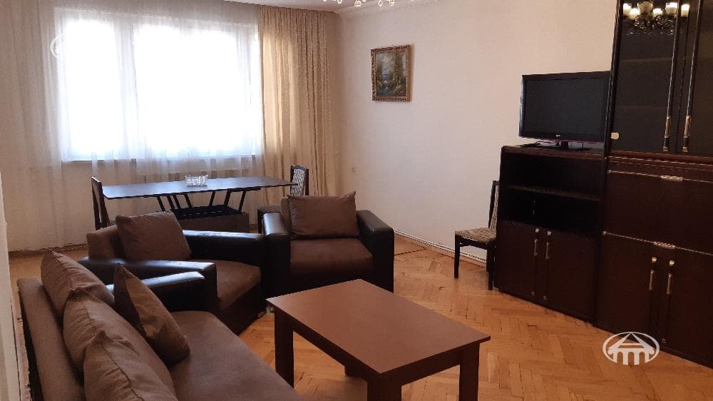 Квартира · 3 комн. · 88 м² · Арабкир