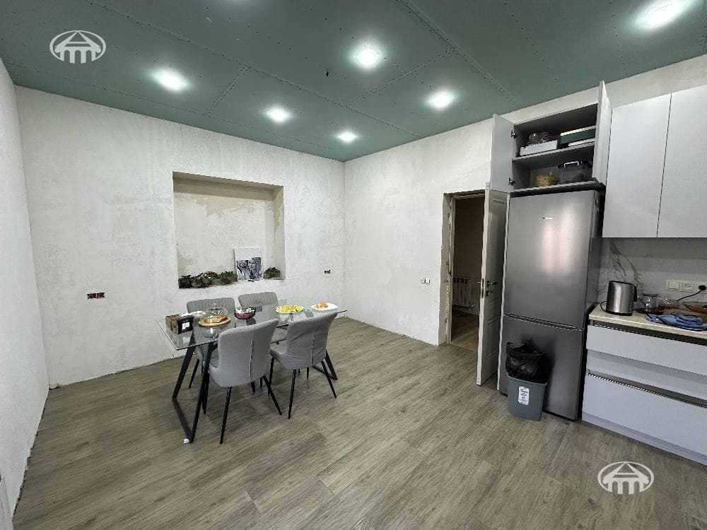 Дом · 6 комн. · 280 м² · Ариндж