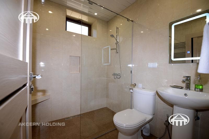 Mansion · 4 rooms · 244 m² · Saghmosavan