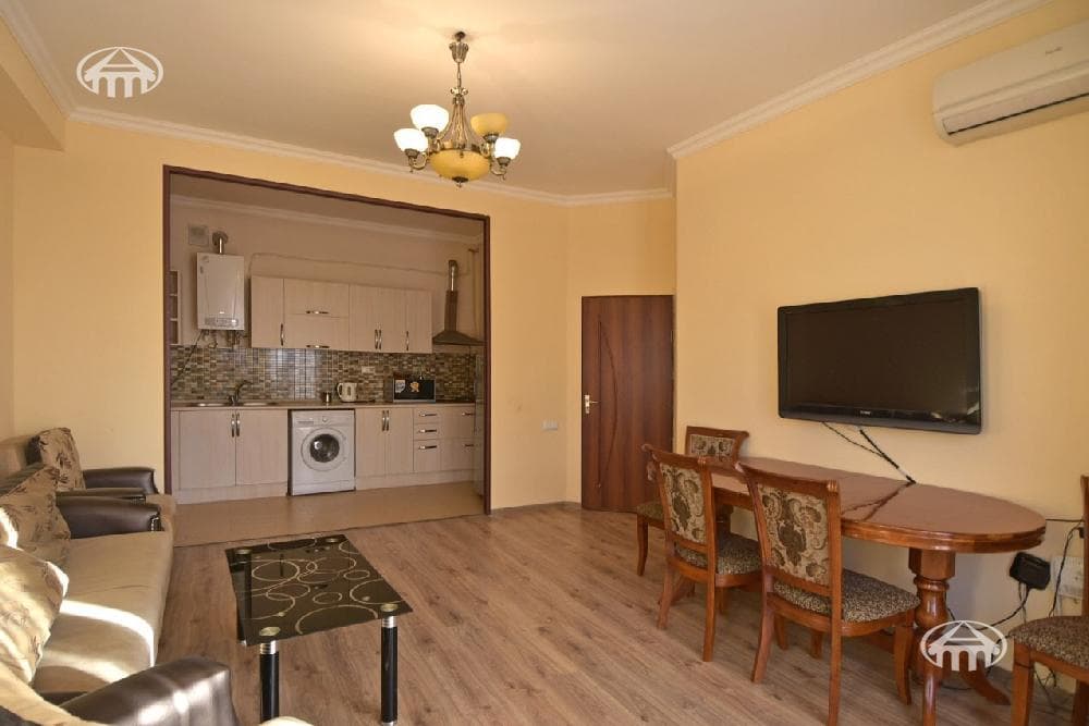 Apartment · 2 rooms · 53 m² · Kentron