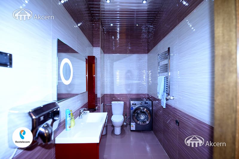 Квартира · 4 комн. · 180 м² · Кентрон