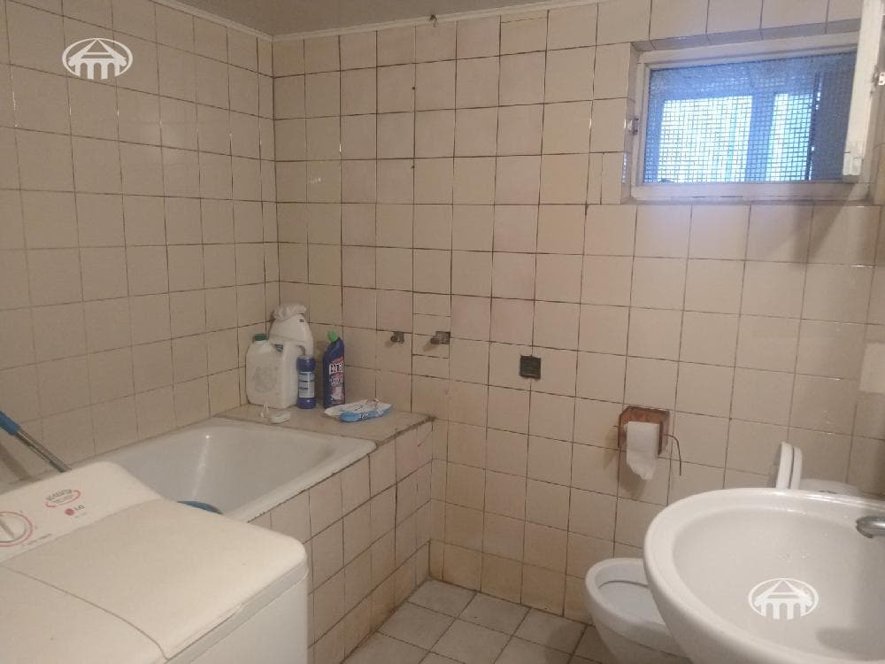 Дом · 5 комн. · 300 м² · Эребуни